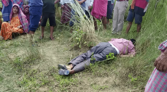 হাঁটতে বেরিয়ে শিক্ষক বাড়ি ফিরলেন না, তার দেহ পাওয়া গেল ছড়ার পাশে